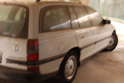 Opel Omega 146.000 km 1.200 &euro; Bad Wimpfen 74206