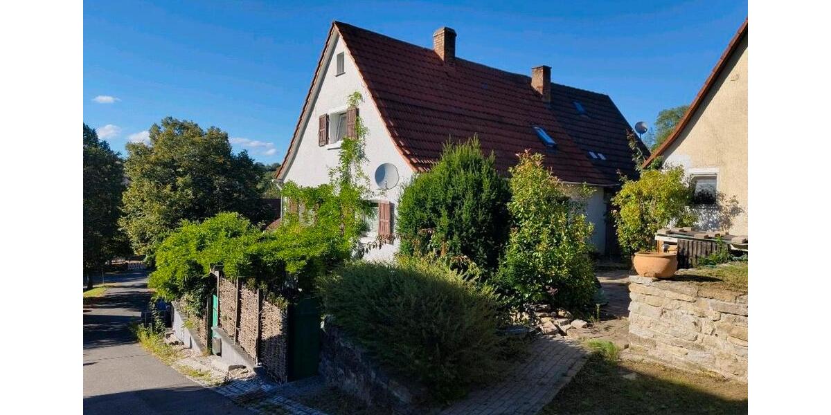 Einfamilienhaus Möckmühl - 8 Zimmer, 180 m&sup2;, 278.000&euro; | Angebot:27088356