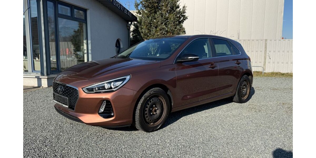 Hyundai i30 101.200 km 11.980 &euro; Rostock 18146