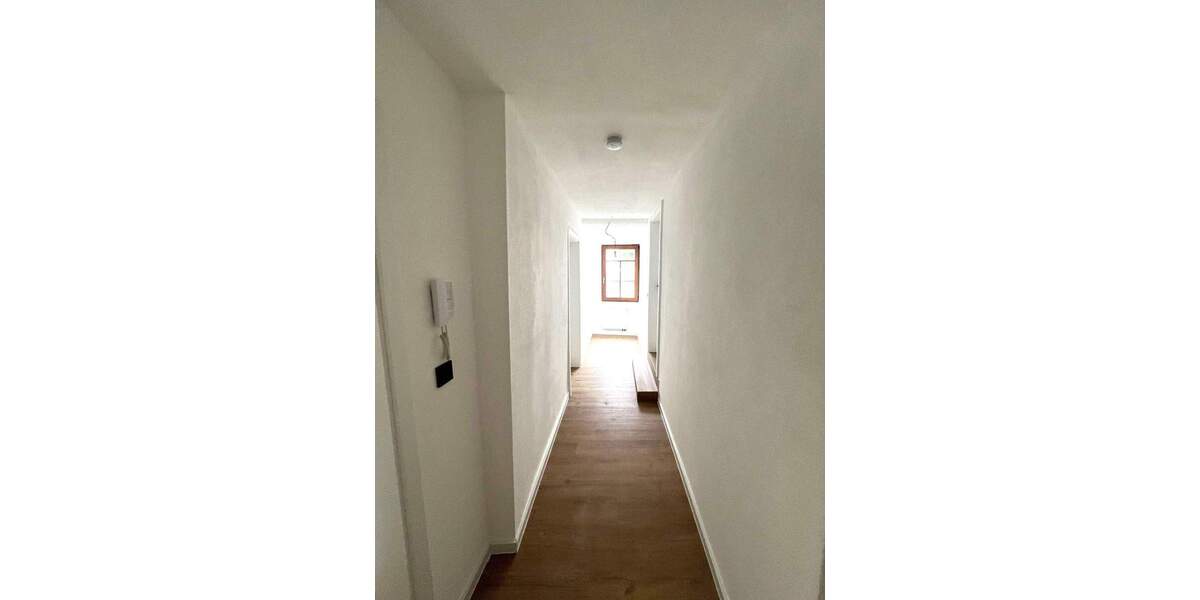 Zimmer Nußbaum - 2 Zimmer, 61 m&sup2;, 750&euro; | Angebot:25683765