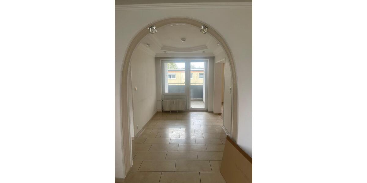 Etagenwohnung Lippstadt Overhagen - 4 Zimmer, 82 m&sup2;, 175.000&euro; | Angebot:26222341