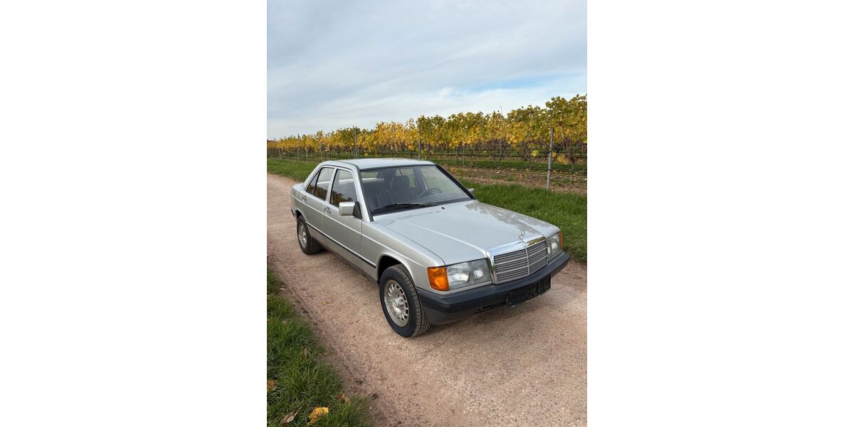 Mercedes-Benz 190 212.000 km 5.990 &euro; Worms 67547