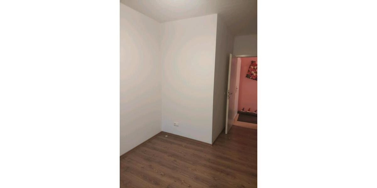 Dachgeschoßwohnung Morsbach - 3 Zimmer, 65 m&sup2;, 490&euro; | Angebot:25366346