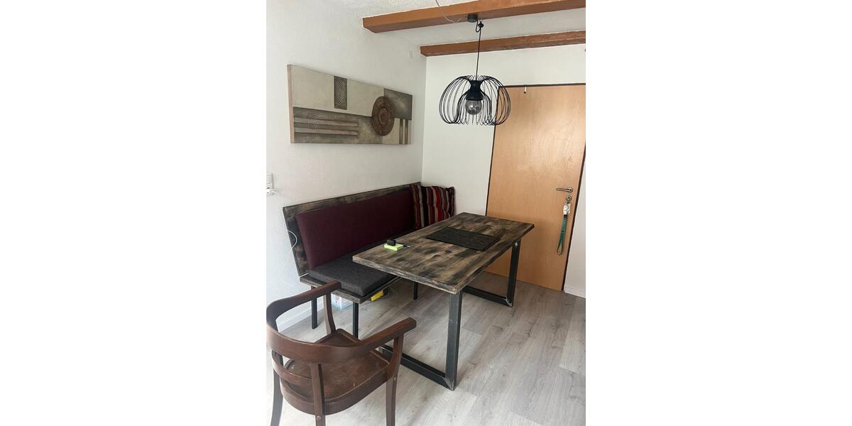 Erdgeschoßwohnung Trostberg - 1 Zimmer, 26 m&sup2;, 210&euro; | Angebot:25482300