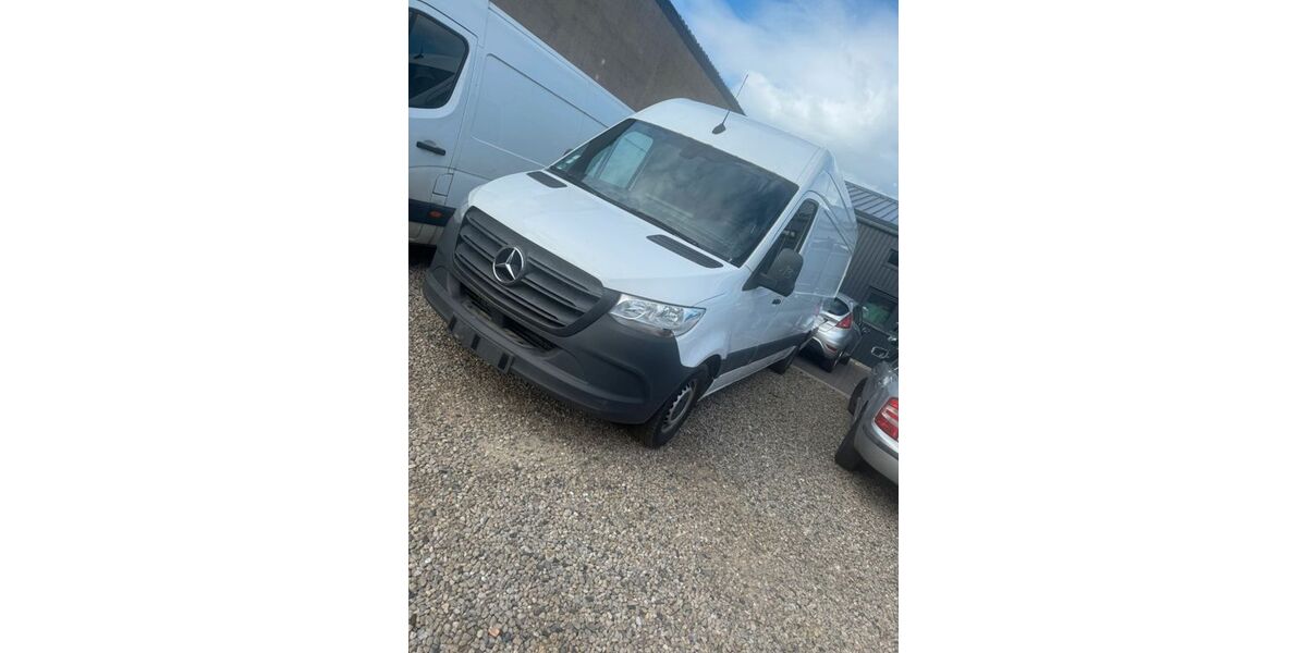 Mercedes-Benz Sprinter 235.241 km 14.000 &euro; Alsdorf 52477