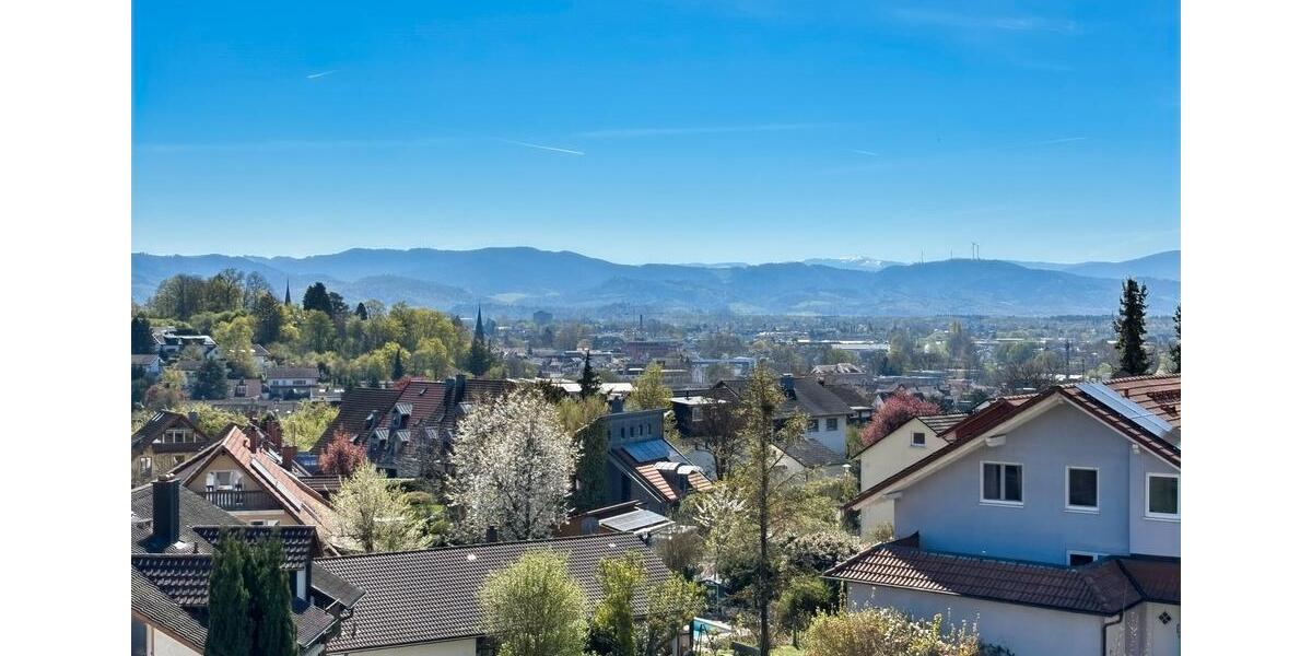 Maisonettenwohnung Emmendingen - 6.5 Zimmer, 224 m&sup2;, 2.480&euro; | Angebot:26066448