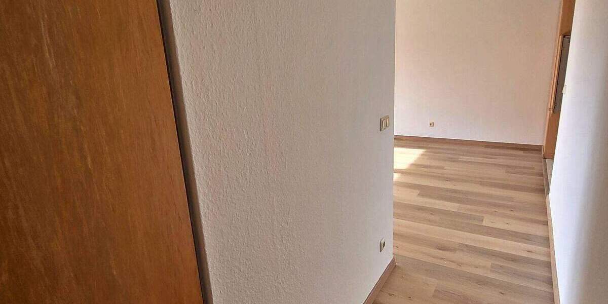 Etagenwohnung Pampow - 2 Zimmer, 50 m&sup2;, 430&euro; | Angebot:26275146