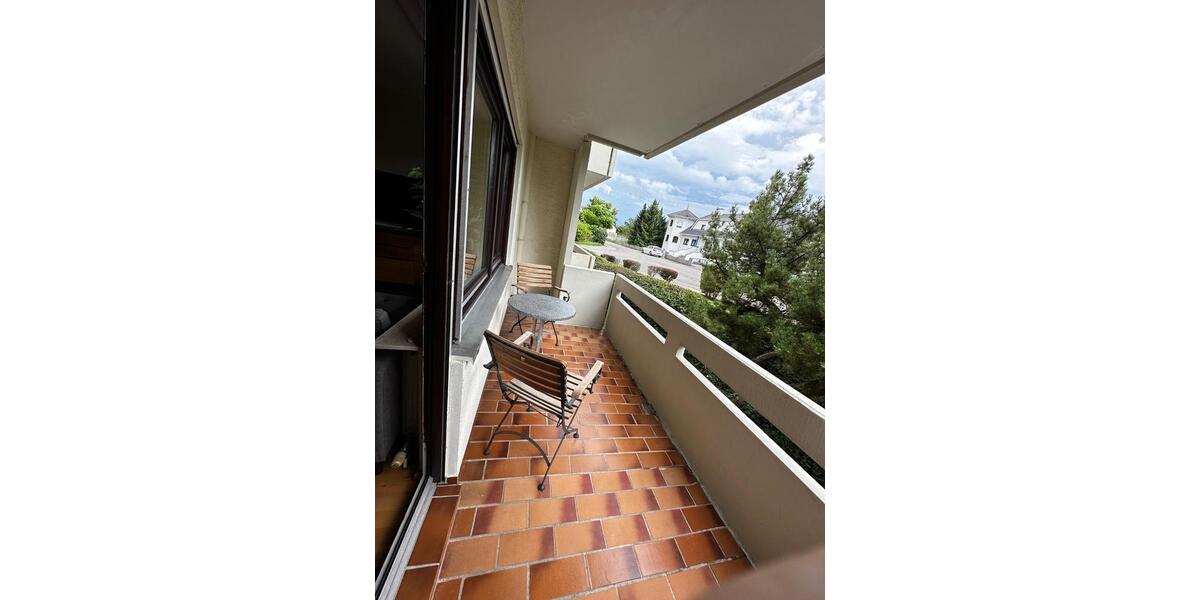 Voll möblierte 1-Zimmer-Wohnung (38 m²) mit Balkon & Stellplatz 1 zimmer