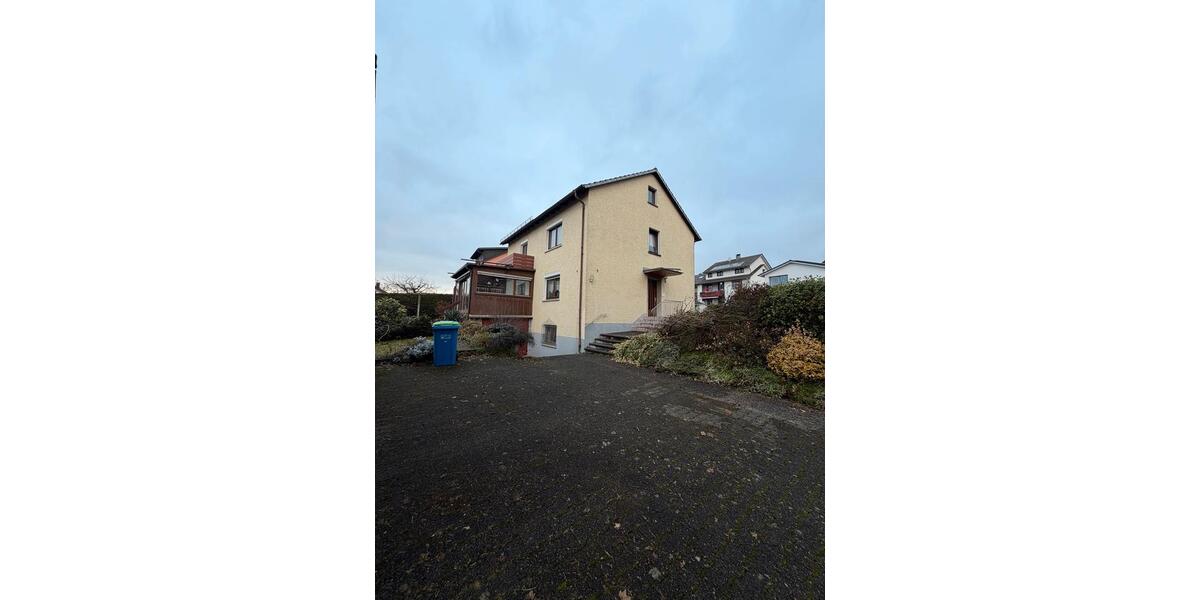 Miete Einfamilienhaus 7 zimmer