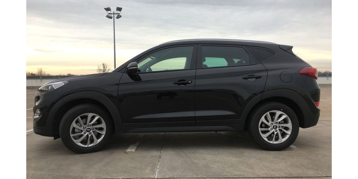 Hyundai TUCSON 81.600 km 16.900 &euro; Falkensee 14612