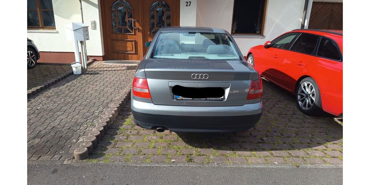 Audi A4 171.000 km 2.699 &euro; Lohr am Main 97816