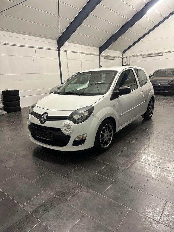 Renault Twingo 135.546 km 3.499 € Hamminkeln 46499