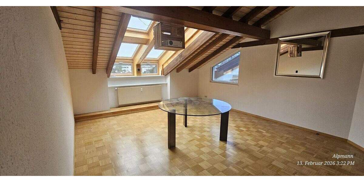 Etagenwohnung Reutlingen Innenstadt - 3 Zimmer, 88 m&sup2;, 965&euro; | Angebot:25089185