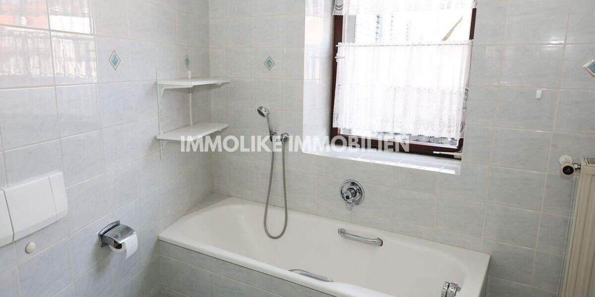 Mehrfamilienhaus, Wohnhaus Steinau an der Straße Steinau - 8 Zimmer, 207 m&sup2;, 239.000&euro; | Angebot:25845730