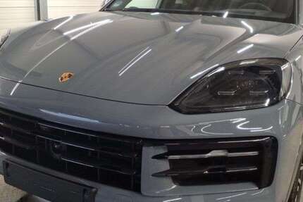Porsche Cayenne 14.900 km 95.999 &euro; Stuttgart 70499