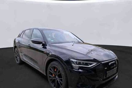 Audi e-tron 21.900 km 36.300 &euro; Salzgitter 38259