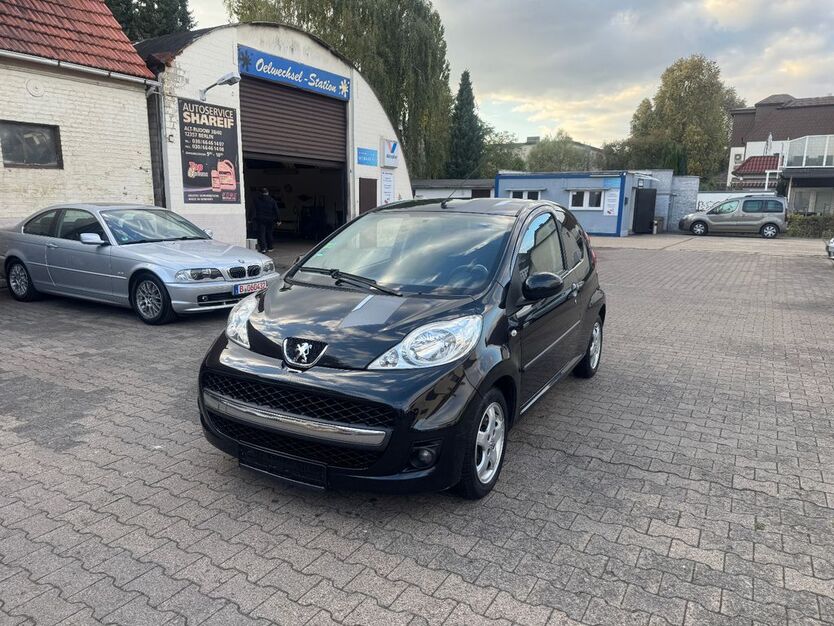 Peugeot 107 156.000 km 1.800 € Berlin 12357