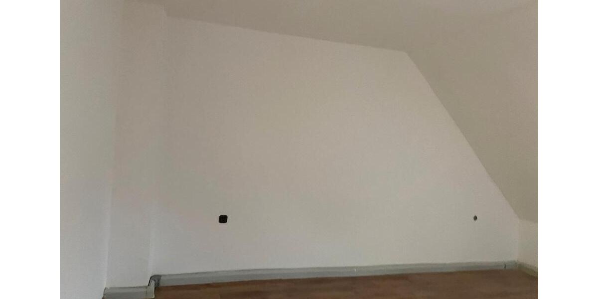 Dachgeschoßwohnung Bremen Neustadt - 2.5 Zimmer, 51 m&sup2;, 110.000&euro; | Angebot:26603161
