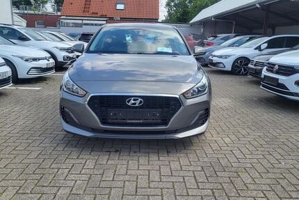Hyundai i30 197.100 km 9.700 &euro; Ahaus 48683