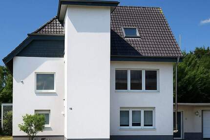 Modernes und gepflegtes MehrfamilienhausMehrgenerationenhaus in Rösrath 7 zimmer