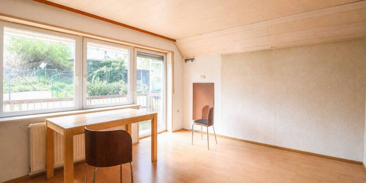 Einfamilienhaus Aßlar - 4 Zimmer, 175.000&euro; | Angebot:26816628