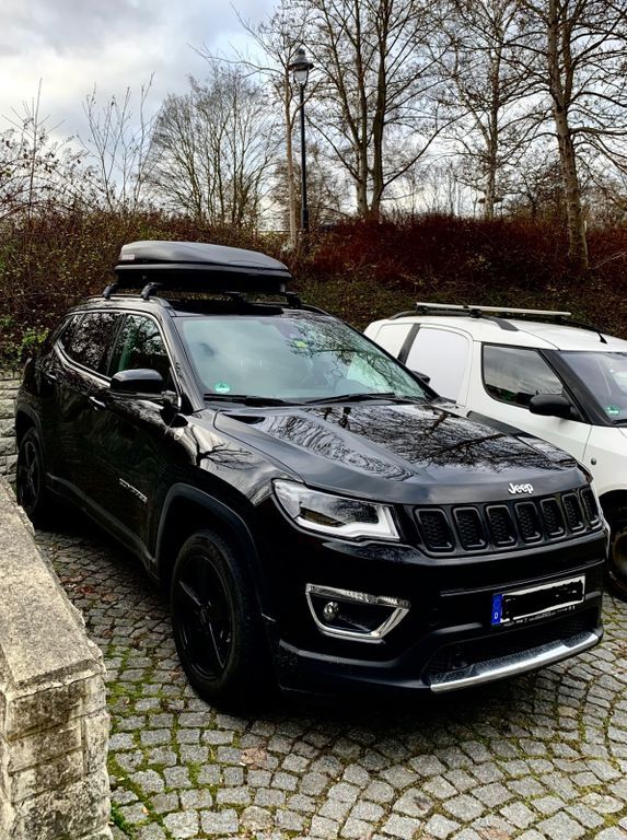 Jeep Compass 126.000 km 13.000 € Passau 94034