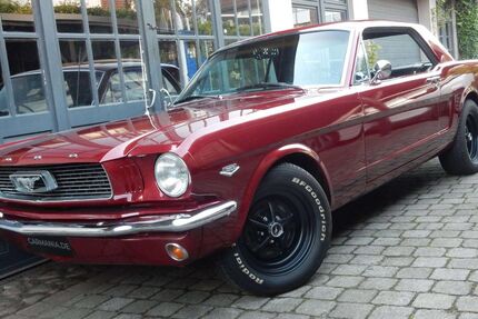 Ford Mustang 84.848 km 36.500 &euro; Hamburg 22179