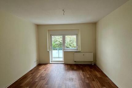 Wohnung Cottbus Spremberger Vorstadt - 2.5 Zimmer, 63 m&sup2;, 455&euro; | Angebot:26384472