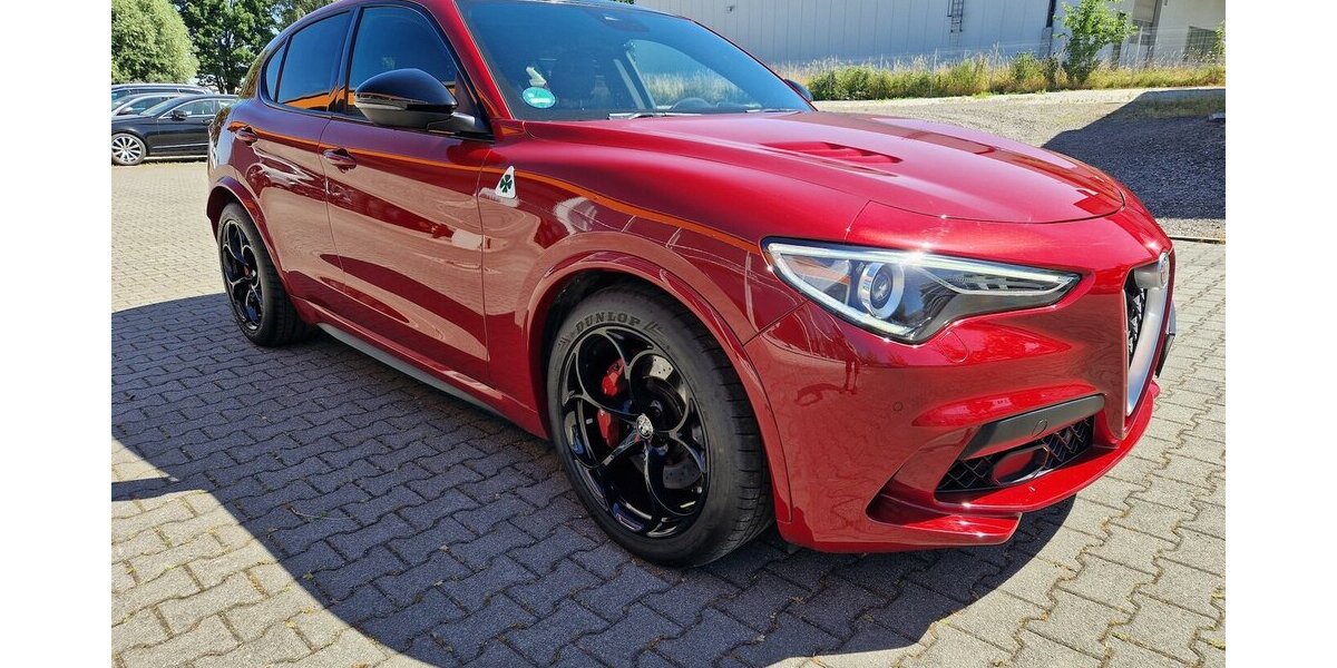 Alfa Romeo Stelvio Quadrifoglio Q4 63.569 km 46.800 € Wilsdruff 01723