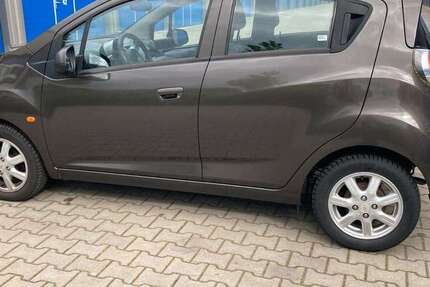 Chevrolet Spark 147.965 km 2.200 € Willich 47877
