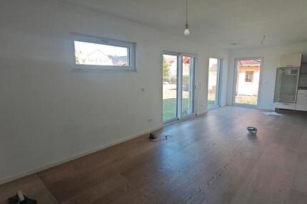 Haus Rositz - 3 Zimmer, 108 m&sup2;, 299.999&euro; | Angebot:26180419