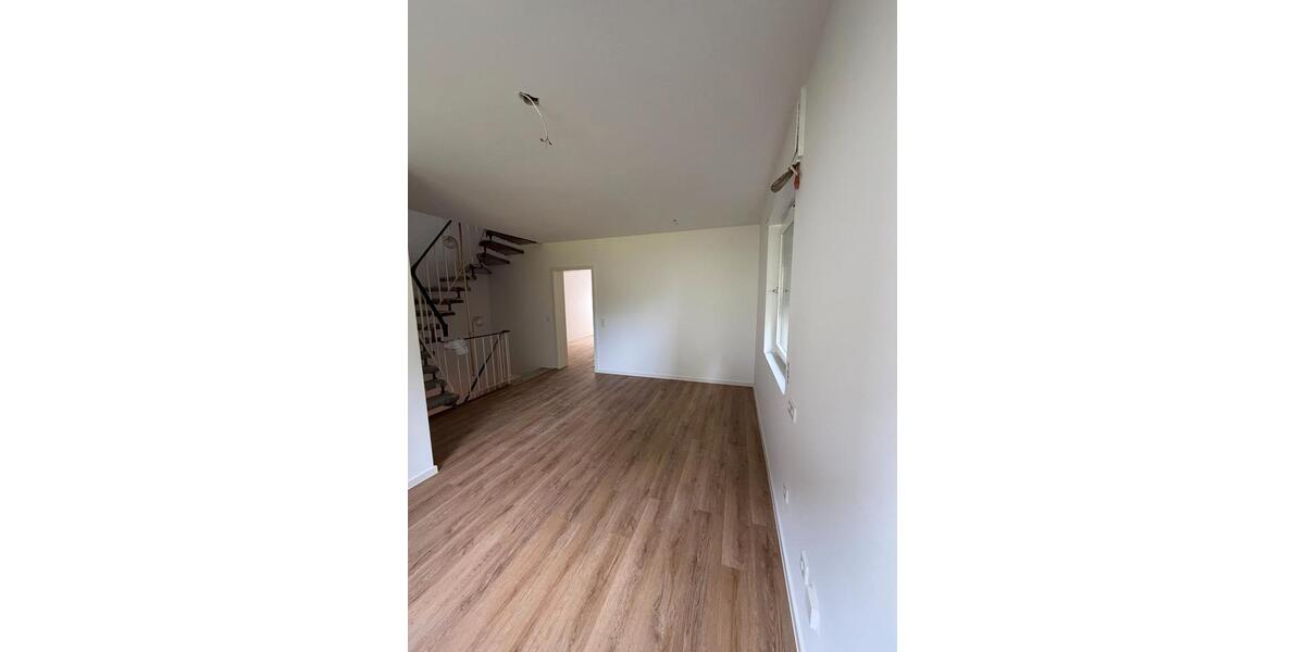 Doppelhaushälfte Bielefeld Stieghorst - 5 Zimmer, 105 m&sup2;, 399.000&euro; | Angebot:26840111