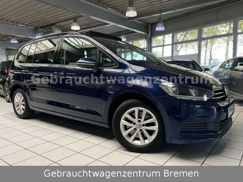 VW Touran 223.800 km 9.990 € Bremen 28207