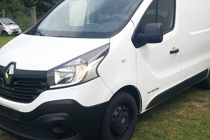 Renault Trafic 185.730 km 9.900 &euro; Pasewalk 17309