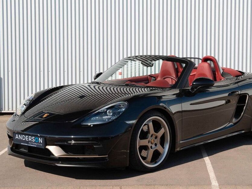 Porsche Boxster 9.900 km 95.500 € Minden 32427