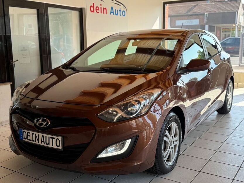 i30