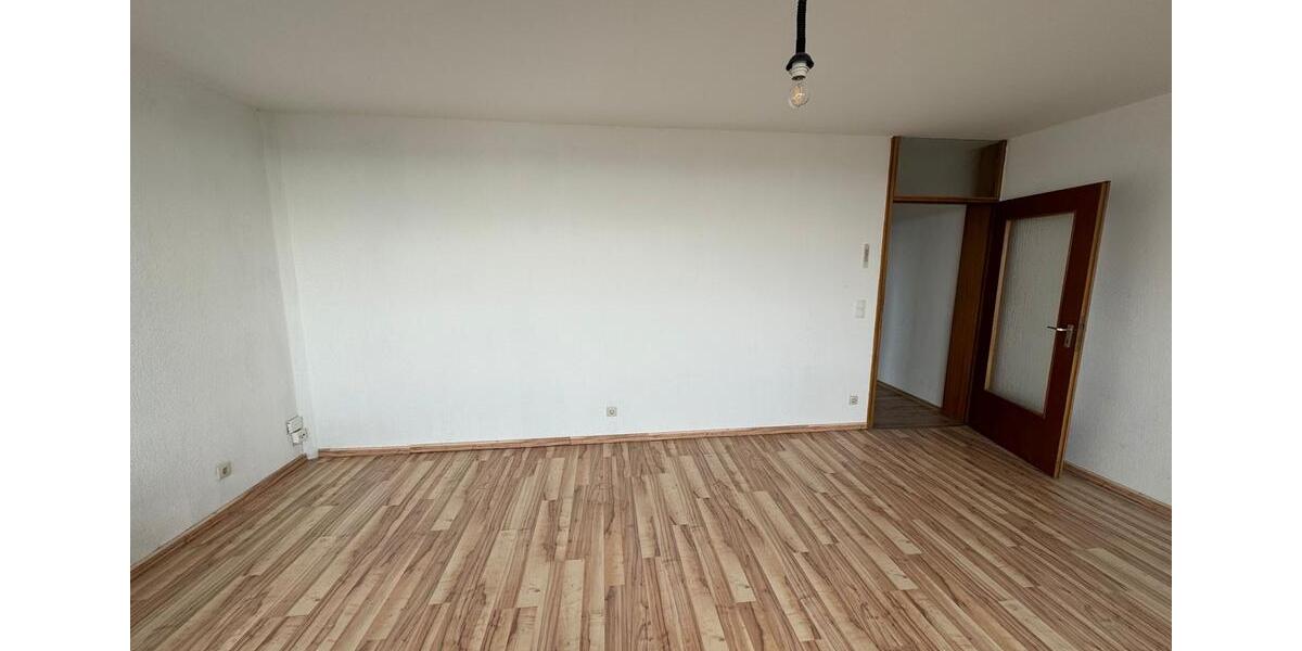 Etagenwohnung Schweinfurt Bellevue - 3 Zimmer, 82 m&sup2;, 160.000&euro; | Angebot:26888070