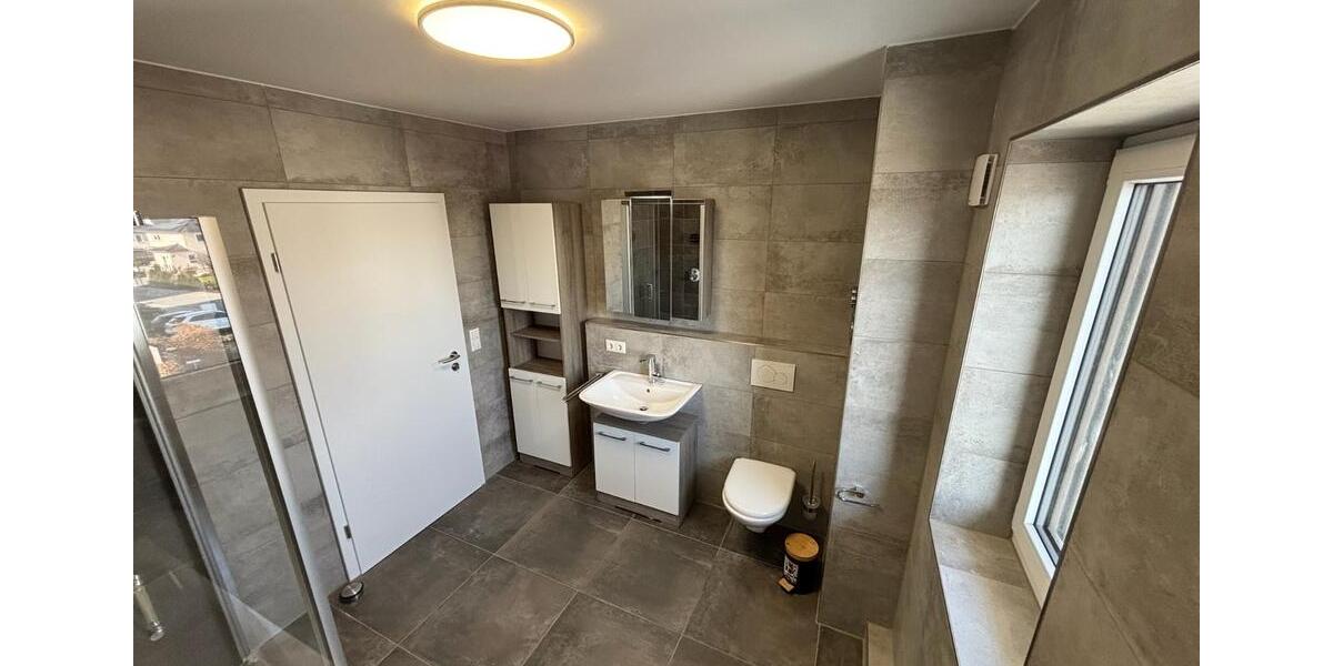 Etagenwohnung Maxhütte-Haidhof Haidhof - 3.5 Zimmer, 86 m&sup2;, 370.000&euro; | Angebot:25420857