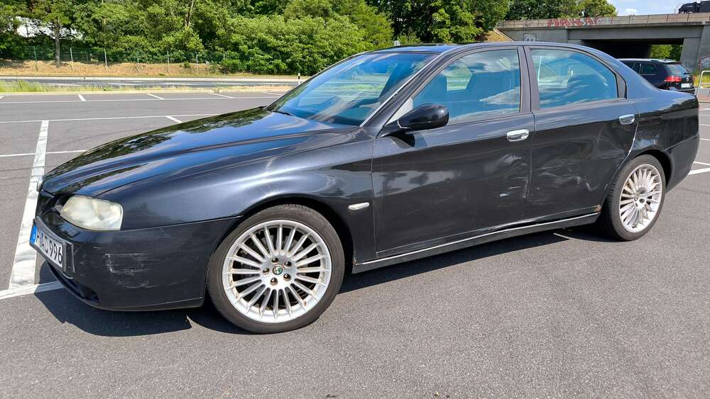 Alfa Romeo 166 303.000 km 1.500 &euro; Potsdam 14469