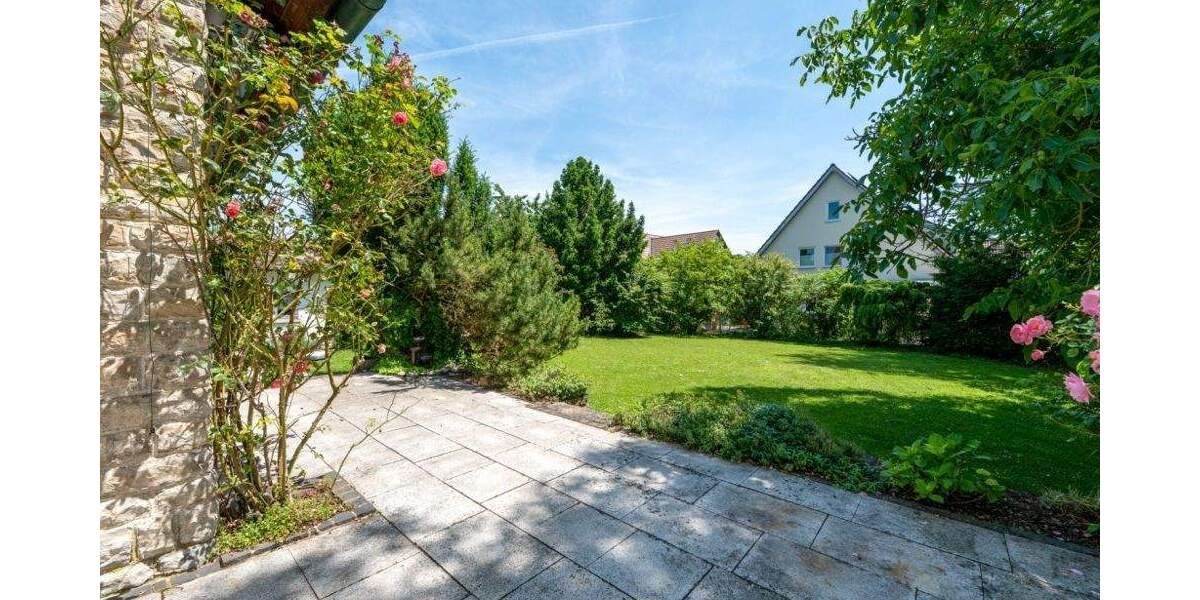 Einfamilienhaus Besigheim - 8 Zimmer, 168 m&sup2;, 695.000&euro; | Angebot:25385178