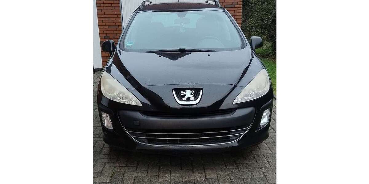 Peugeot 308 242.902 km 1.500 &euro; Südbrookmerland 26624