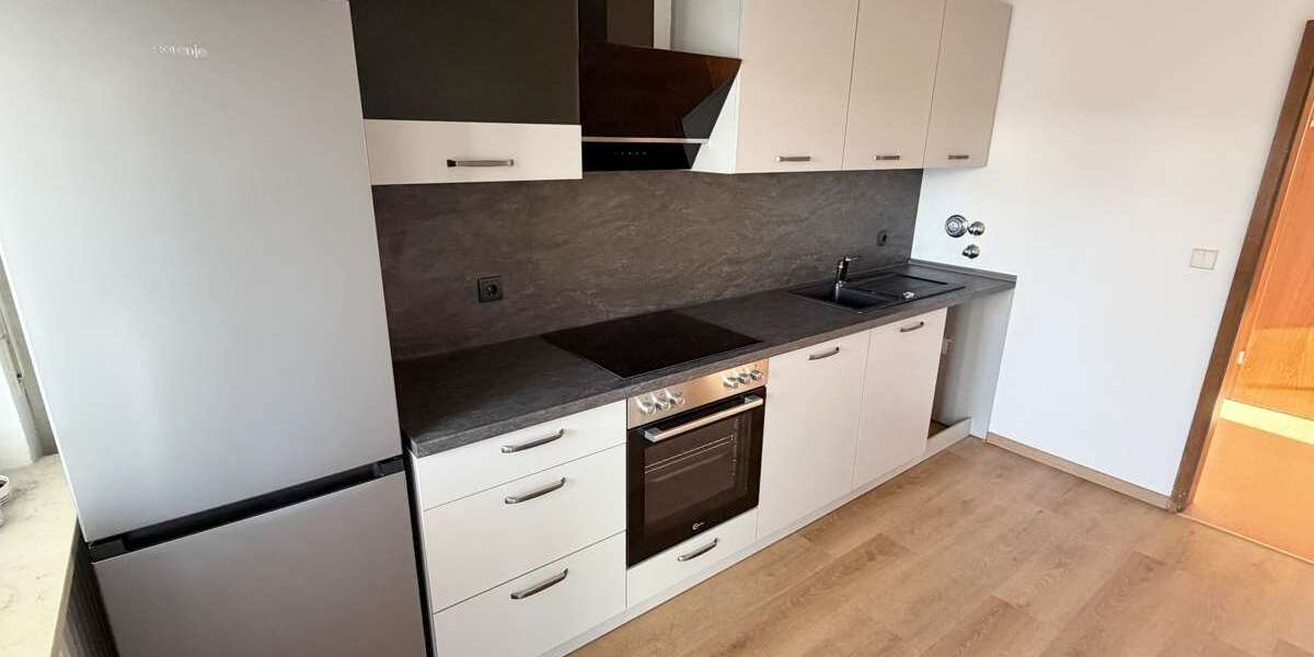 Etagenwohnung Traunstein - 2 Zimmer, 64 m&sup2;, 850&euro; | Angebot:26351758