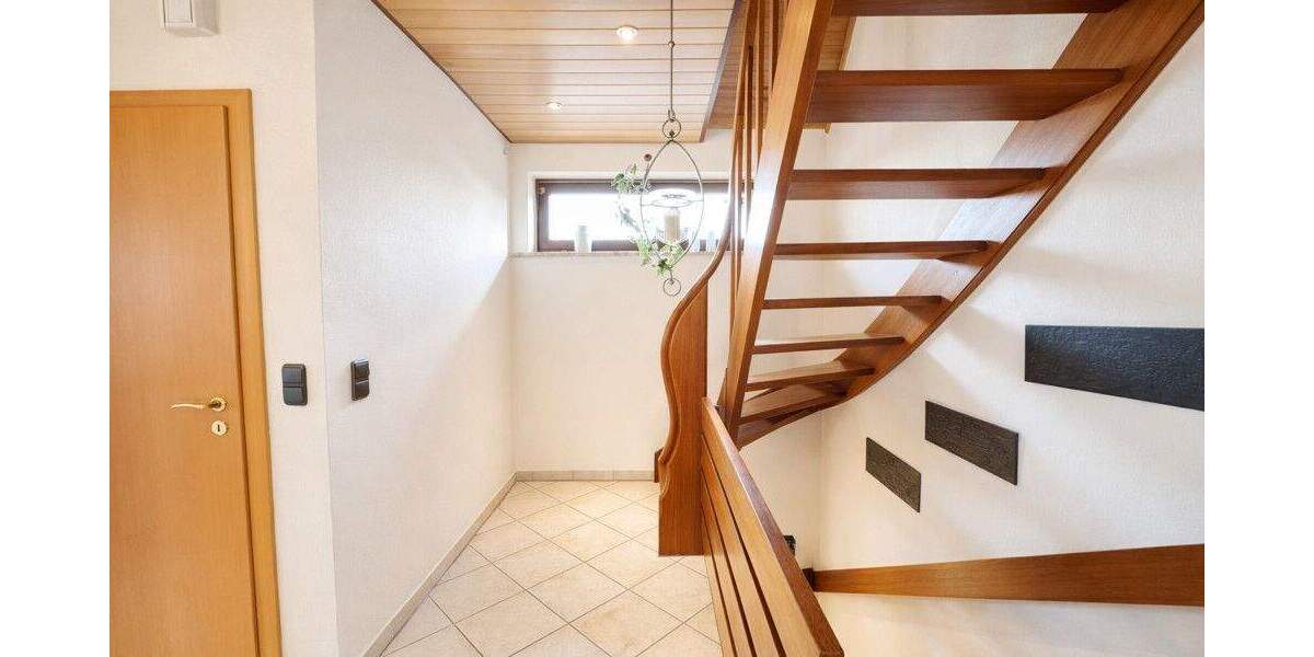 Einfamilienhaus Westerrönfeld - 5 Zimmer, 139 m&sup2;, 335.000&euro; | Angebot:25780002