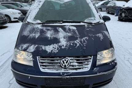 VW Sharan 325.000 km 2.450 &euro; Moosburg 85368