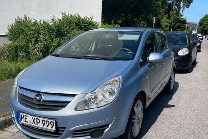 Opel Corsa 119.100 km 3.699 &euro; Erkrath 40699