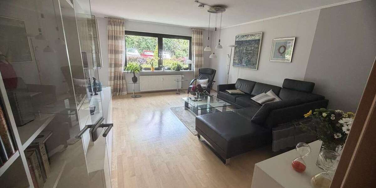 Etagenwohnung Wülfrath - 4 Zimmer, 98 m&sup2;, 240.000&euro; | Angebot:27069052