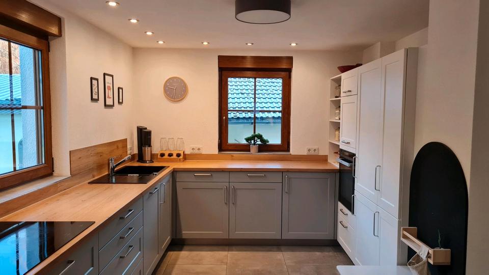 Einfamilienhaus Bad Wildbad - 10 Zimmer, 140 m&sup2;, 560.000&euro; | Angebot:25205801