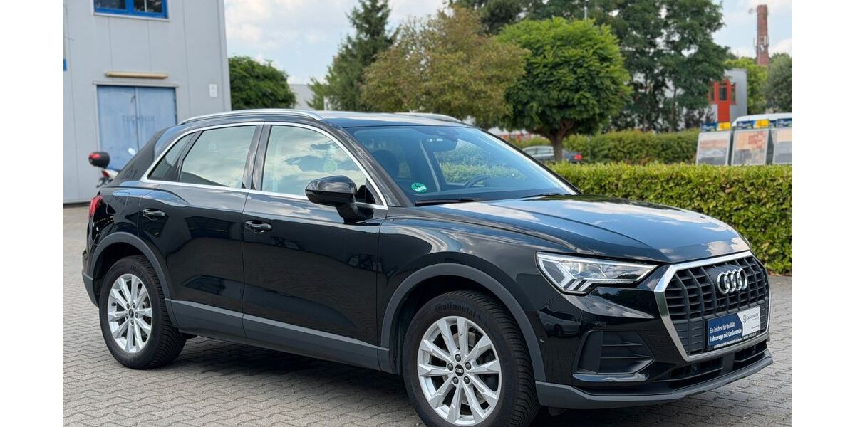 Audi Q3 94.574 km 23.990 &euro; Alsdorf 52477