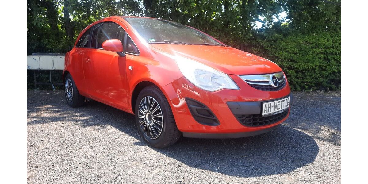 Opel Corsa 123.900 km 5.999 &euro; Köthen 06366