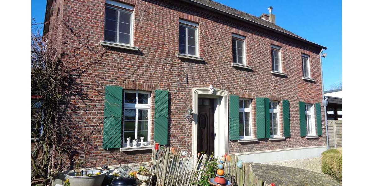 Einfamilienhaus Wachtendonk - 8 Zimmer, 300 m&sup2;, 1.600&euro; | Angebot:25367024